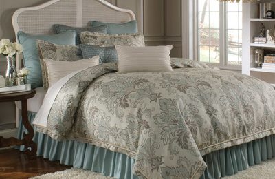 coverlets and bedspreads